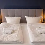 Central Studio Duesseldorf Worringer Strasse Messe